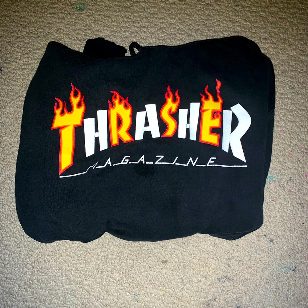 thrasher magazine hoodie small in womens